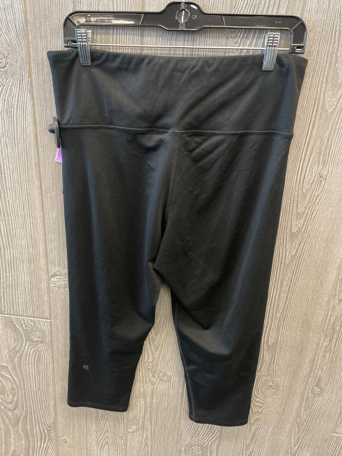 Athletic Leggings Capris By Champion In Black, Size: L