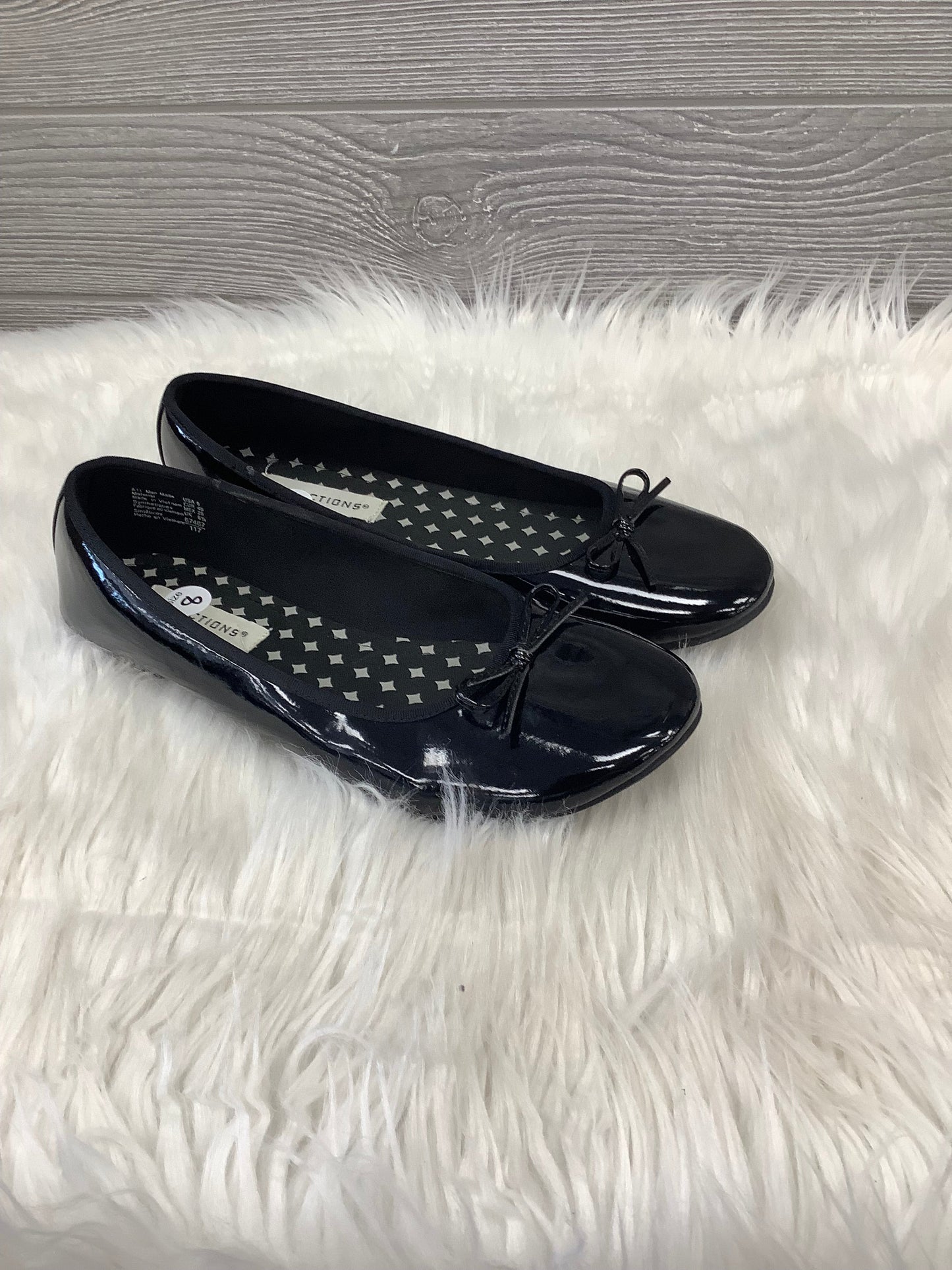 Black Shoes Flats Predictions, Size 8