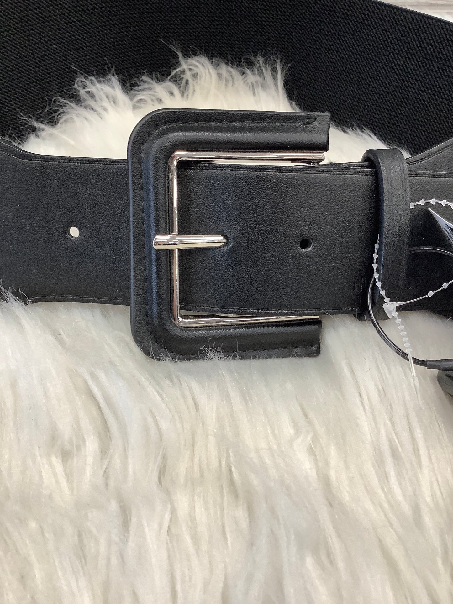 Belt Nine West Apparel, Size Medium