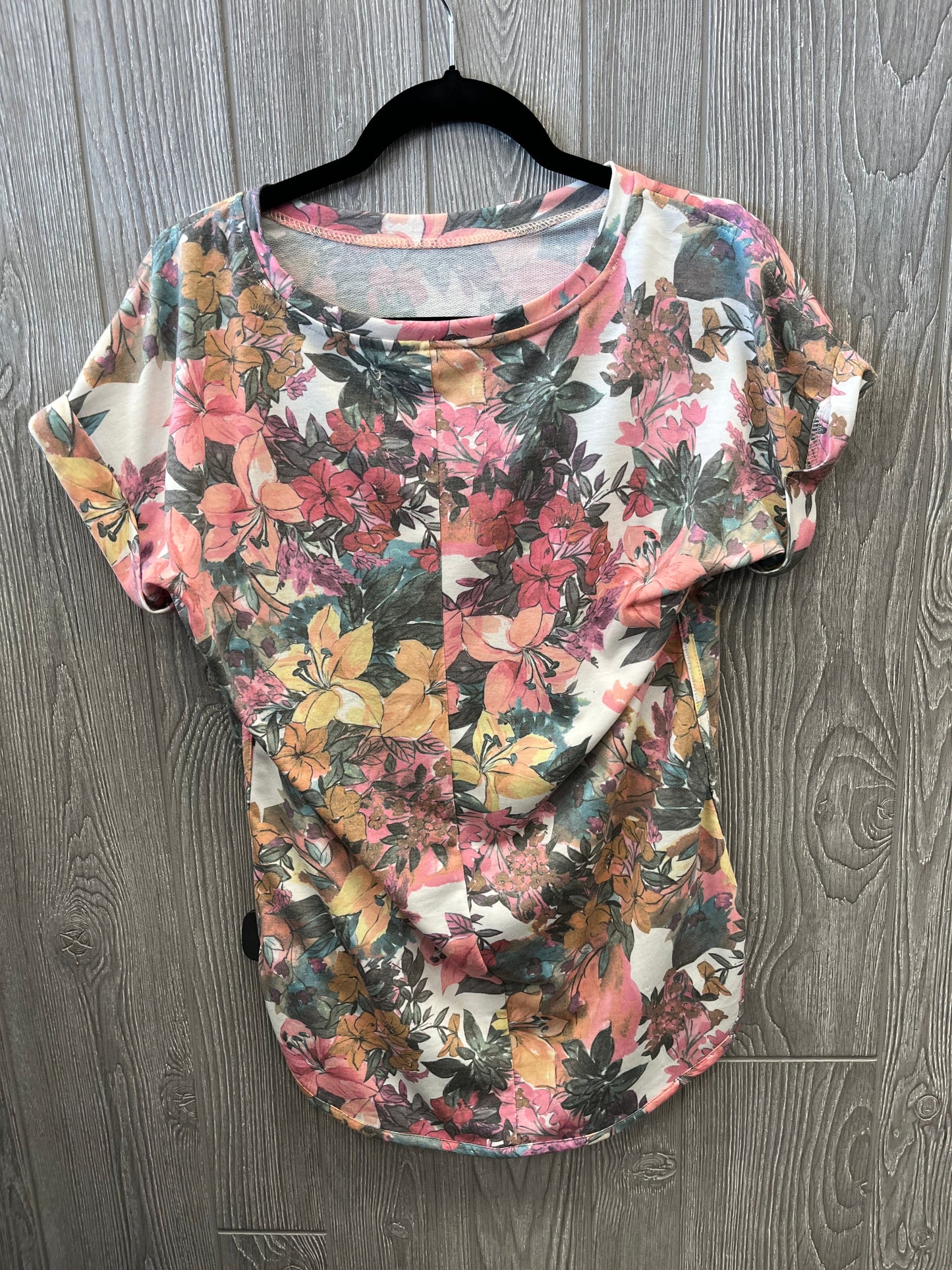 Top Short Sleeve By Cupio In Floral Print, Size: M