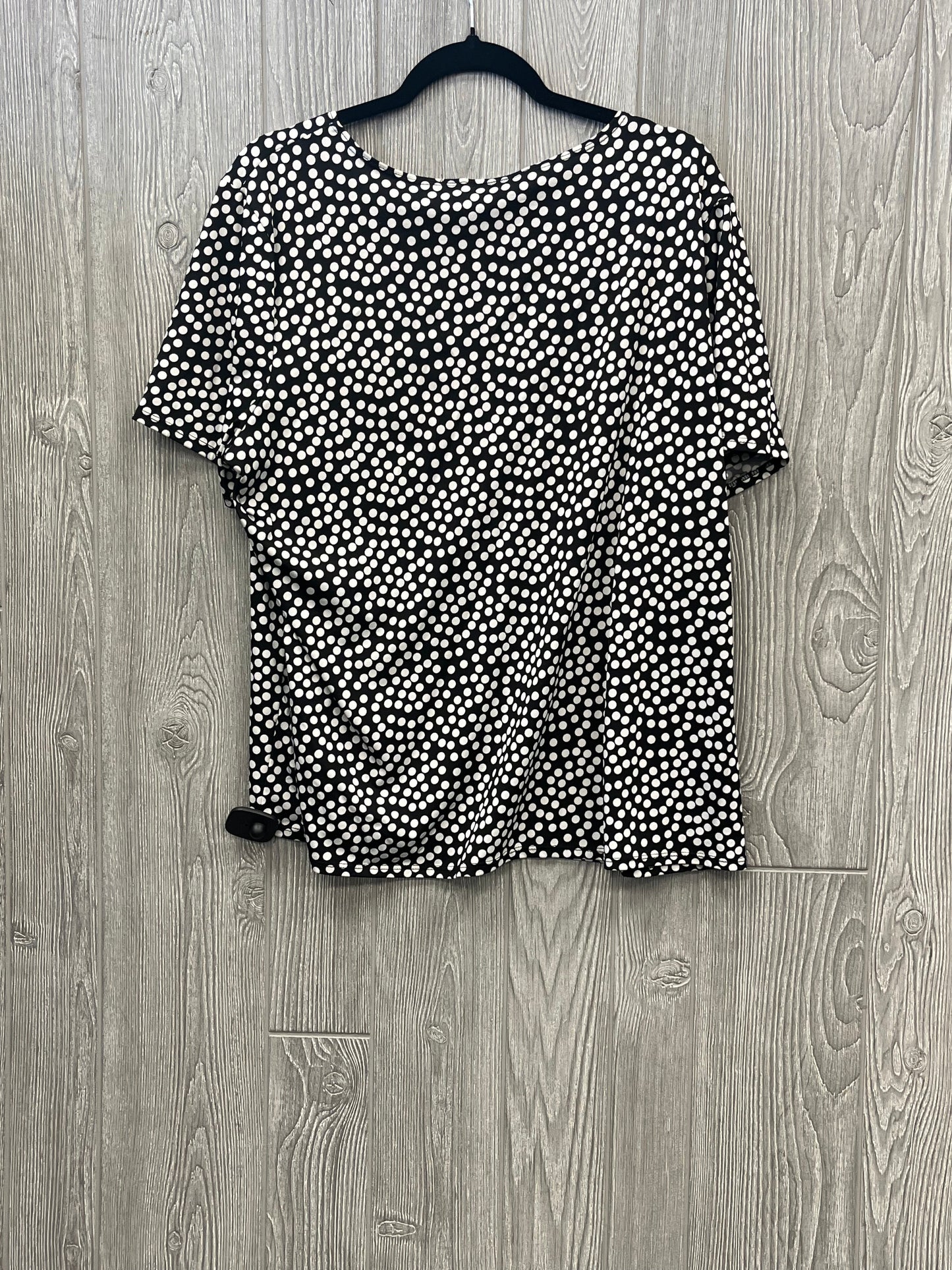 Top Short Sleeve By Notations In Black & White, Size: 2x