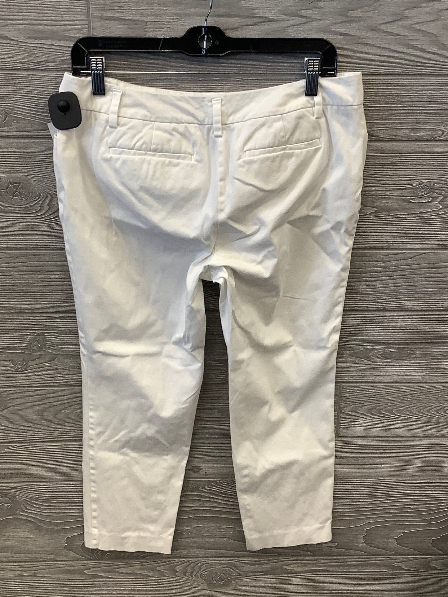 Capris By Worthington In White, Size: 6petite