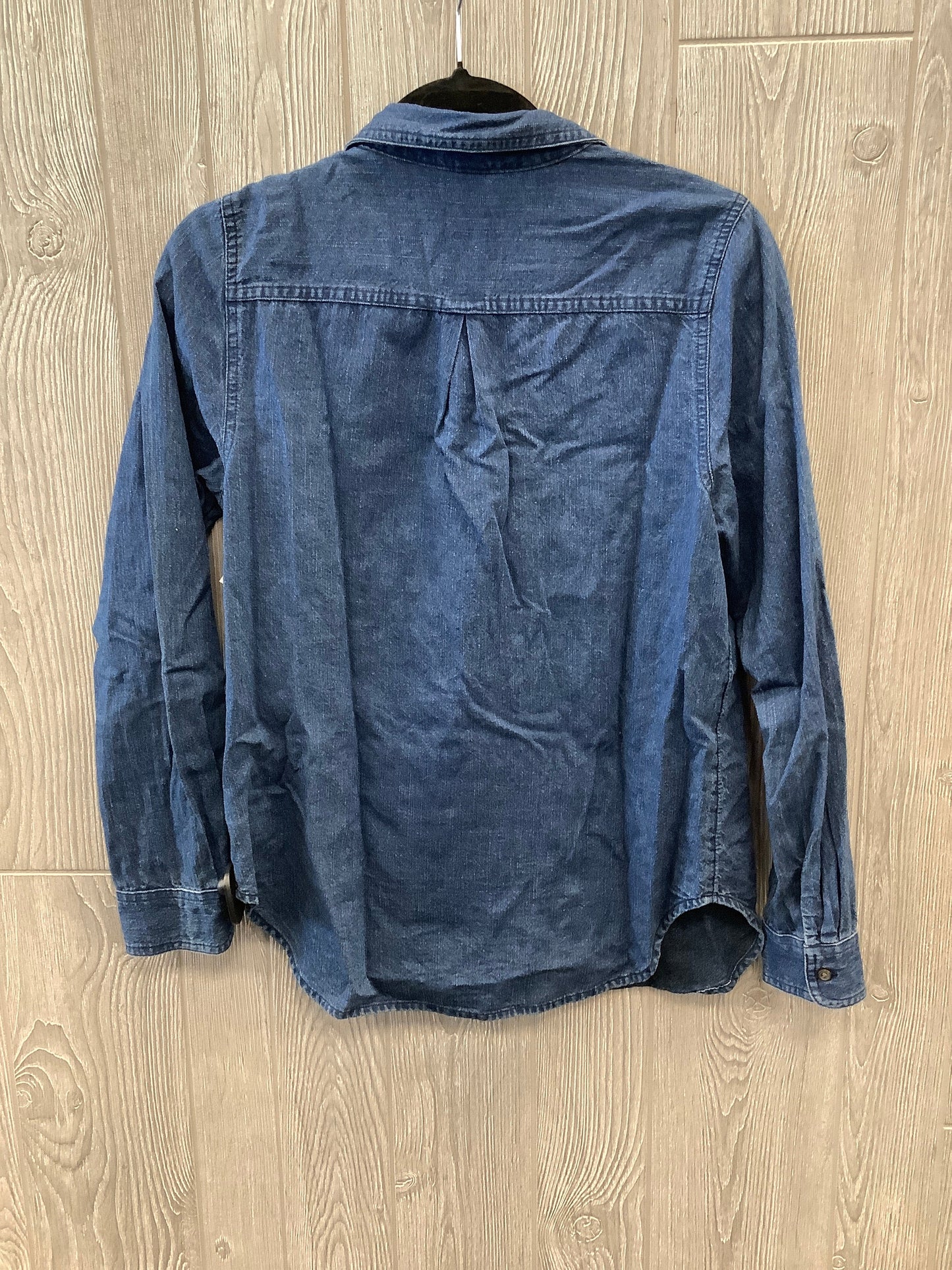 Top Long Sleeve By Old Navy In Blue Denim, Size: M