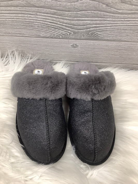 Slippers By Ugg In Black, Size: 9