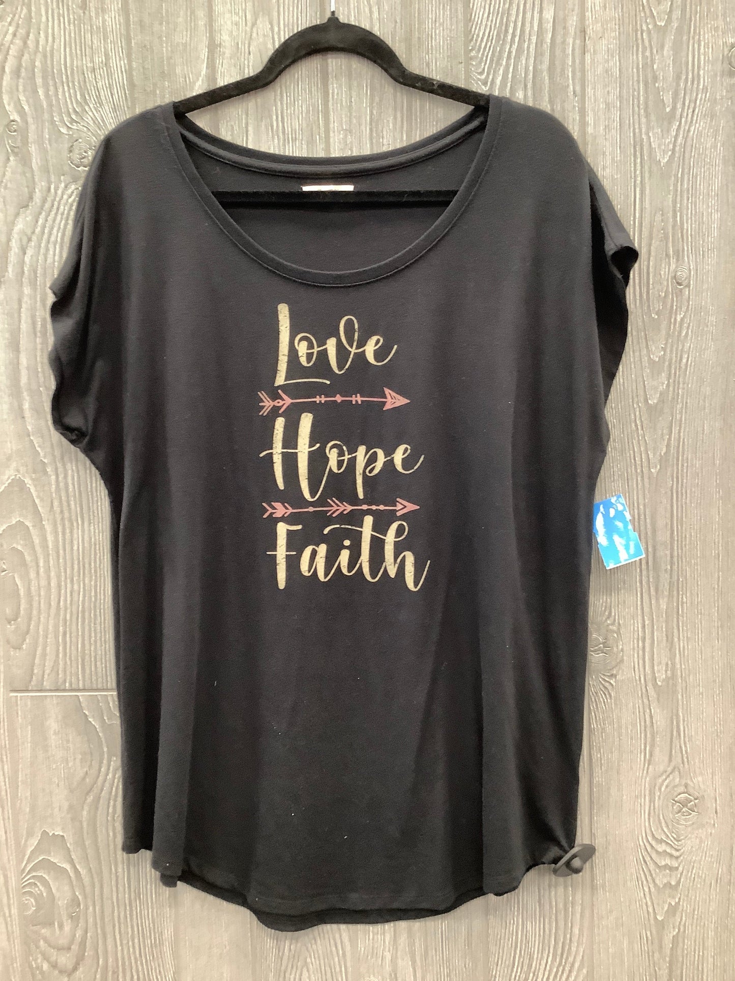 Top Short Sleeve By Maurices In Black, Size: Xl