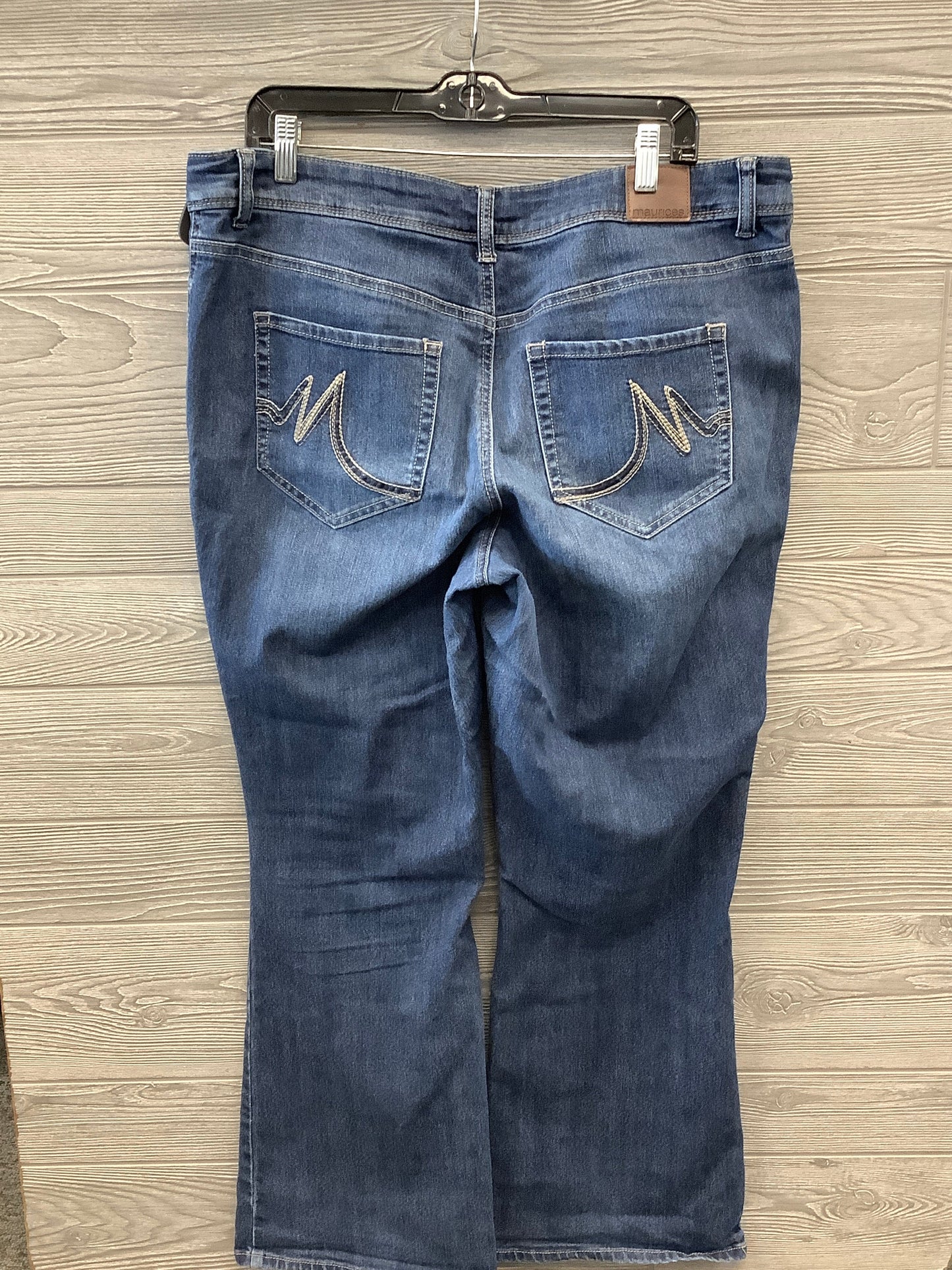 Jeans Flared By Maurices In Blue Denim, Size: 18