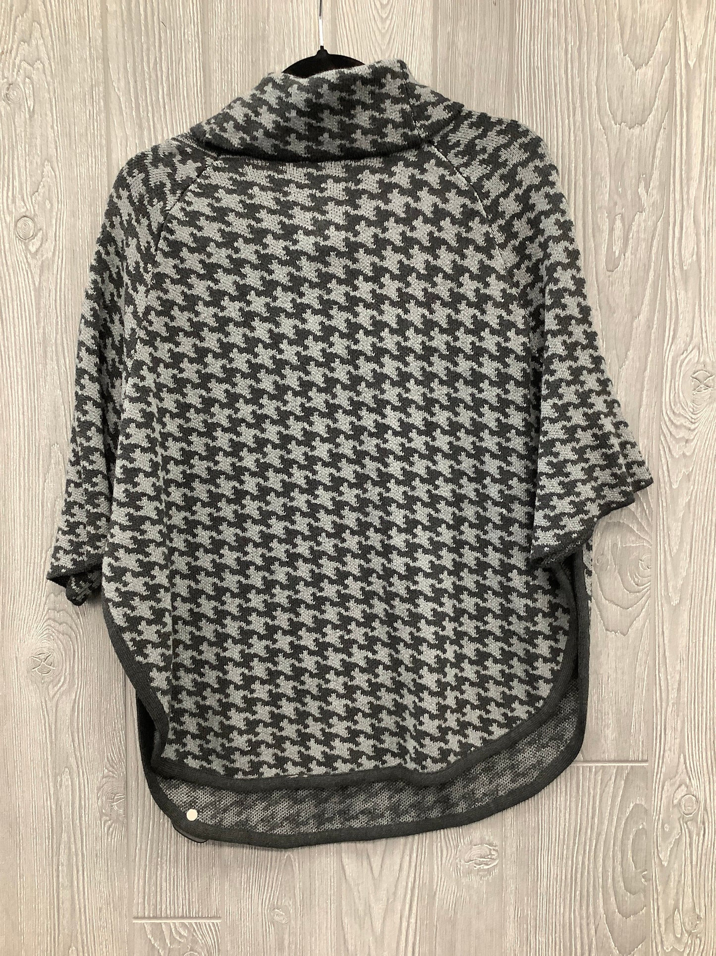 Sweater By Loft In Grey, Size: Xs