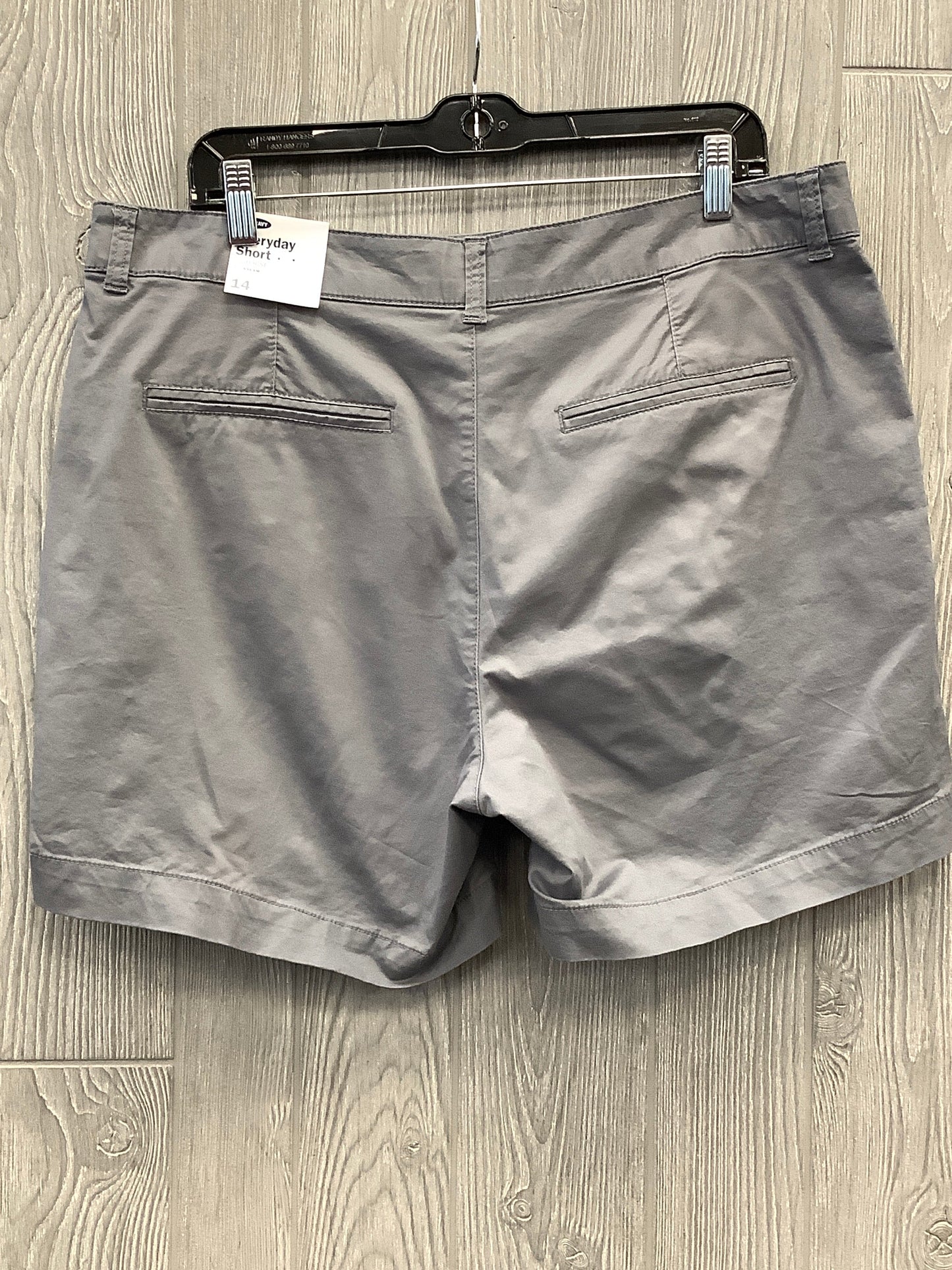 Shorts By Old Navy In Grey, Size: 14