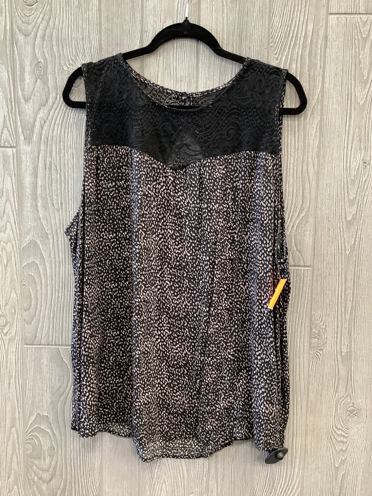 Top Sleeveless By Maurices In Black, Size: 3x