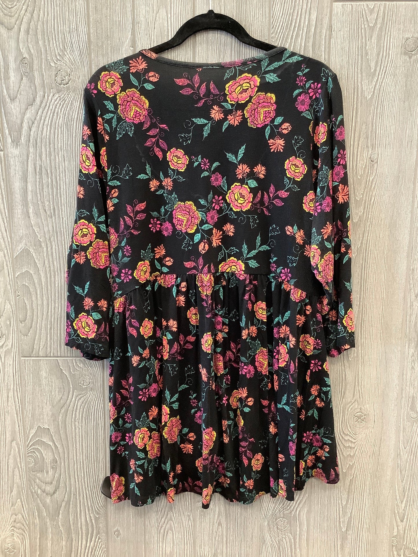 Top 3/4 Sleeve By Torrid In Floral Print, Size: 1x