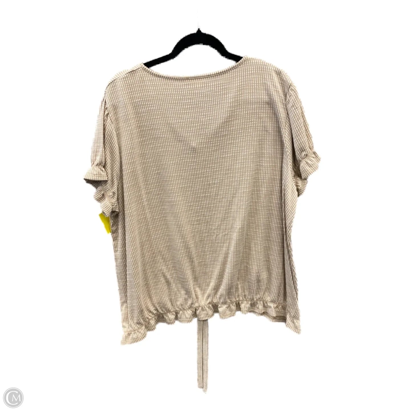 Top Short Sleeve By Daily Thread In Beige, Size: 3x