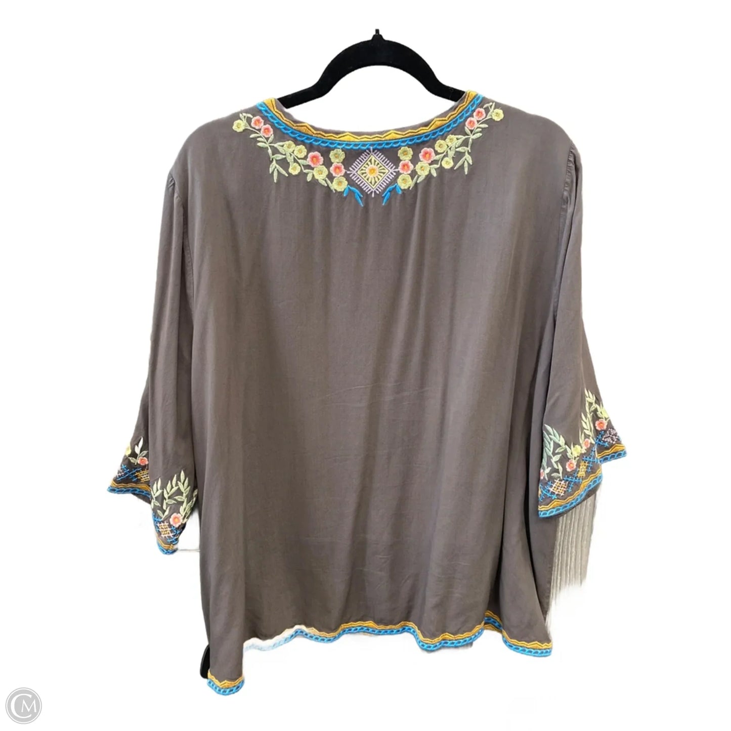 Top 3/4 Sleeve By Clothes Mentor In Grey, Size: 2x