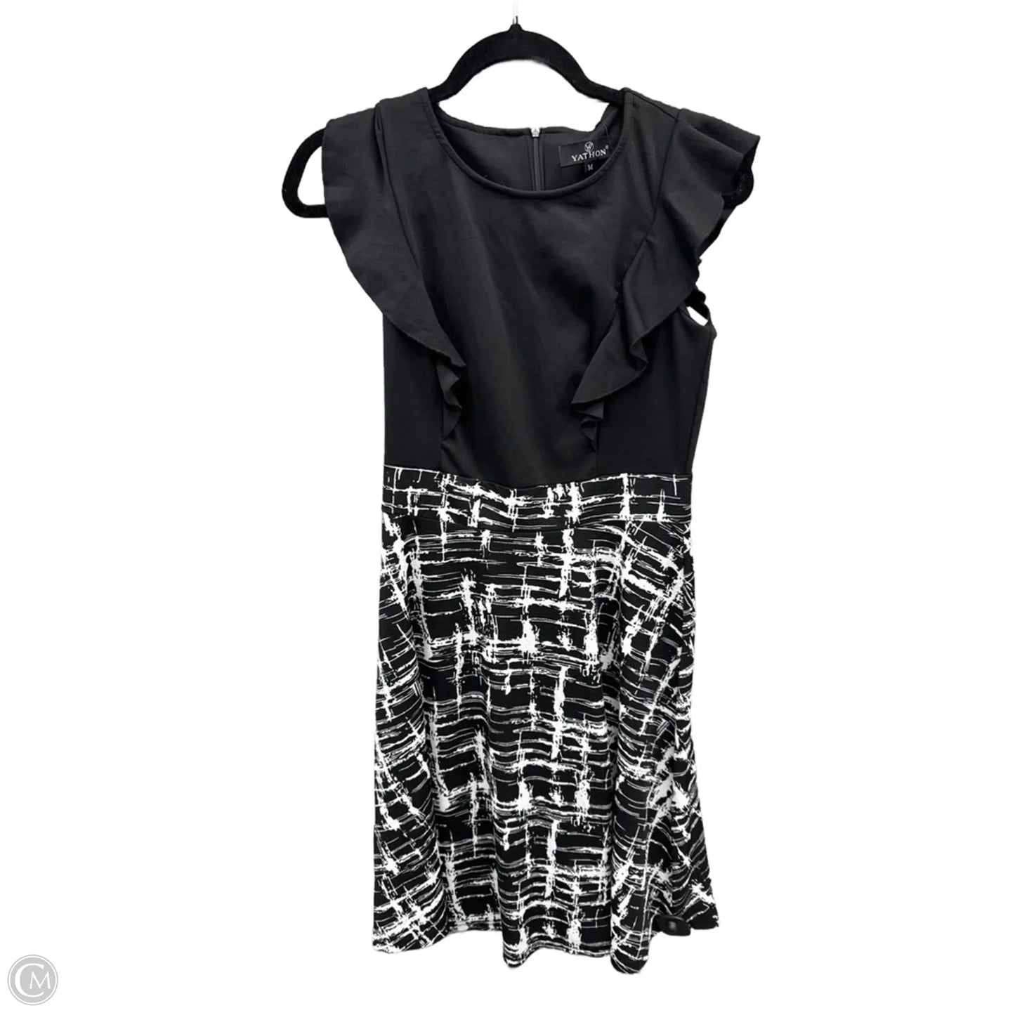 Dress Party Short By Clothes Mentor In Black & White, Size: M
