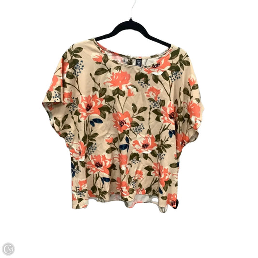 Top Short Sleeve By Shein In Peach, Size: 3x
