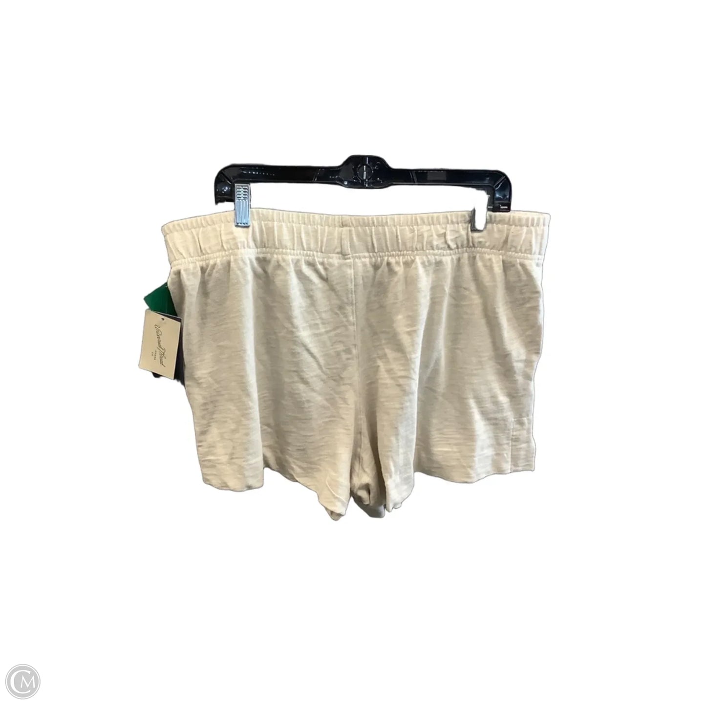 Shorts By Universal Thread In Beige, Size: 18