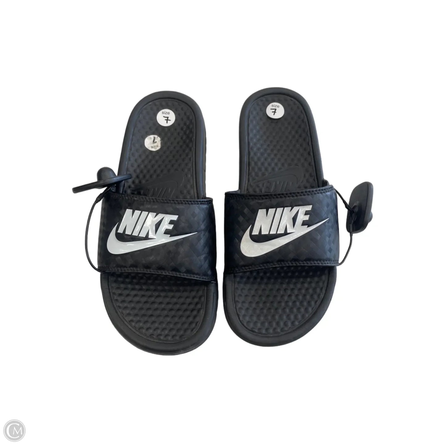 Sandals Flats By Nike In Black, Size: 7