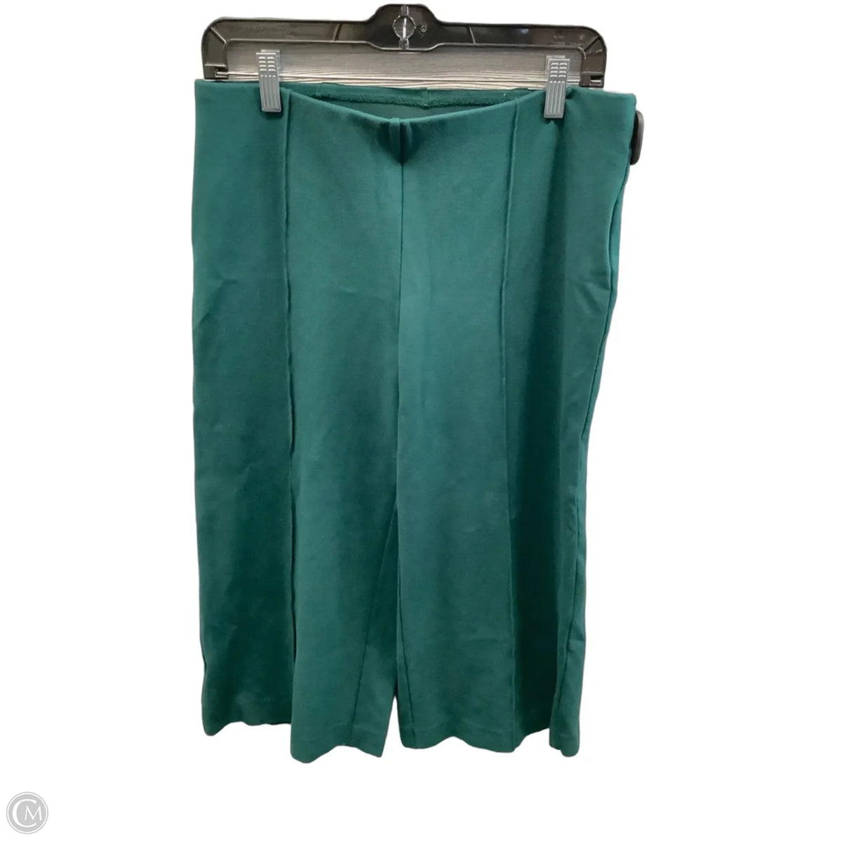 Pants Cropped By Chicos In Green, Size: 8
