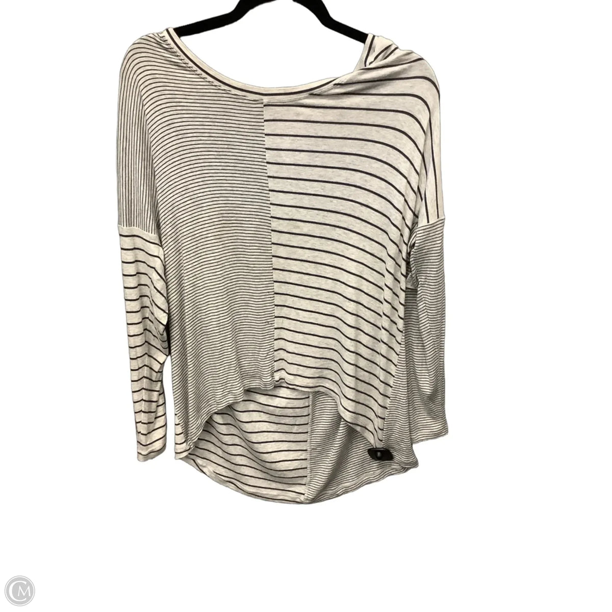 Top Long Sleeve By Cabi In Grey, Size: S