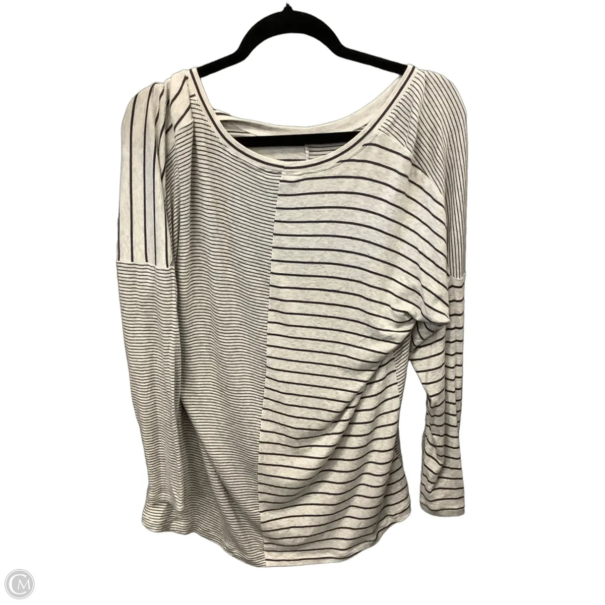 Top Long Sleeve By Cabi In Grey, Size: S