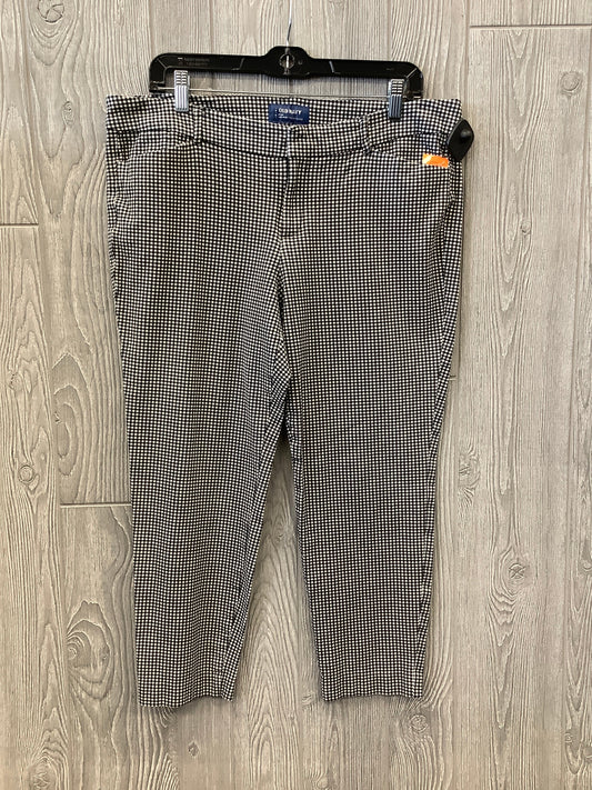 Pants Other By Old Navy In Black & White, Size: 16