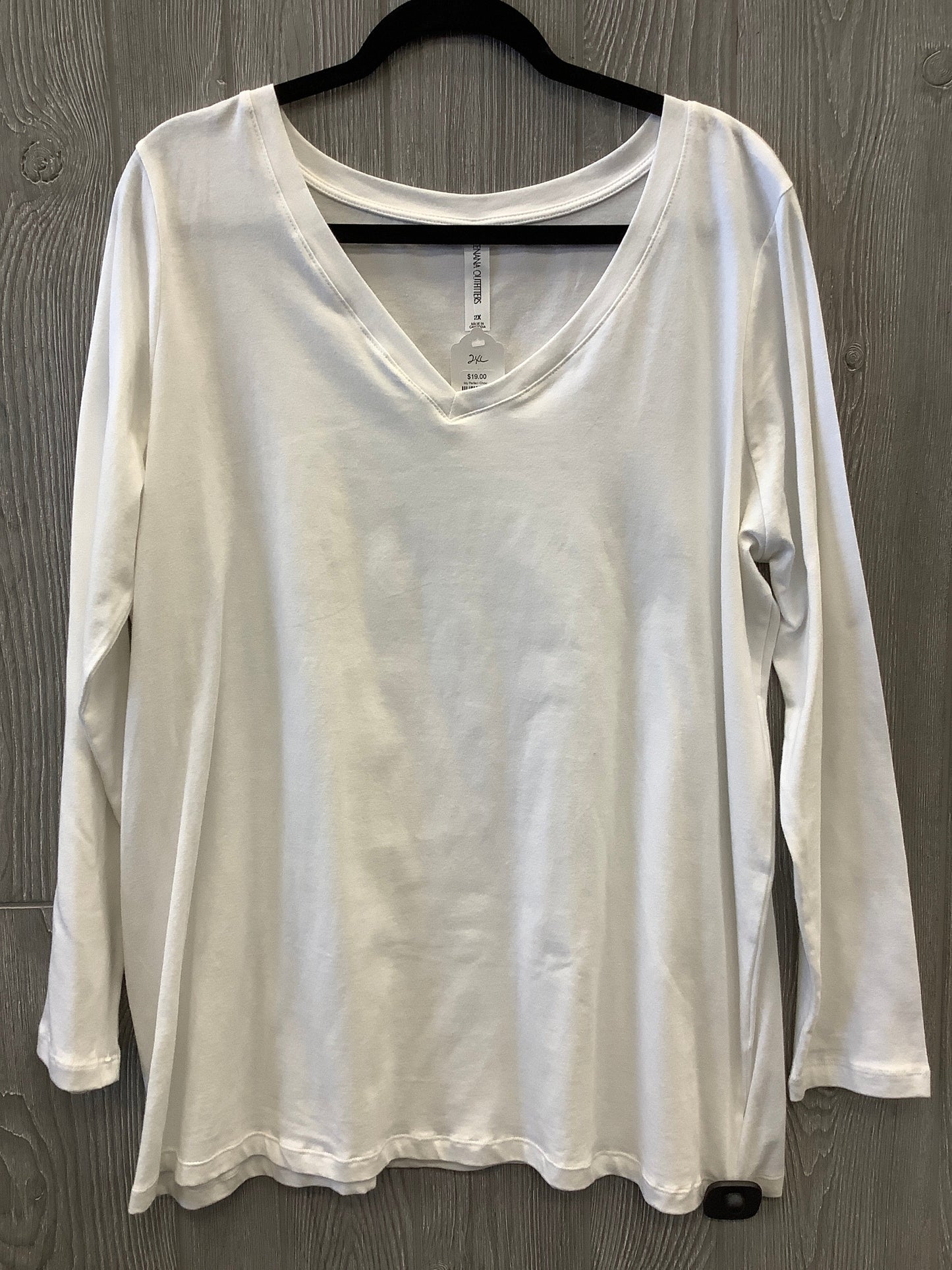 Top Long Sleeve By Zenana Outfitters In White, Size: 2x