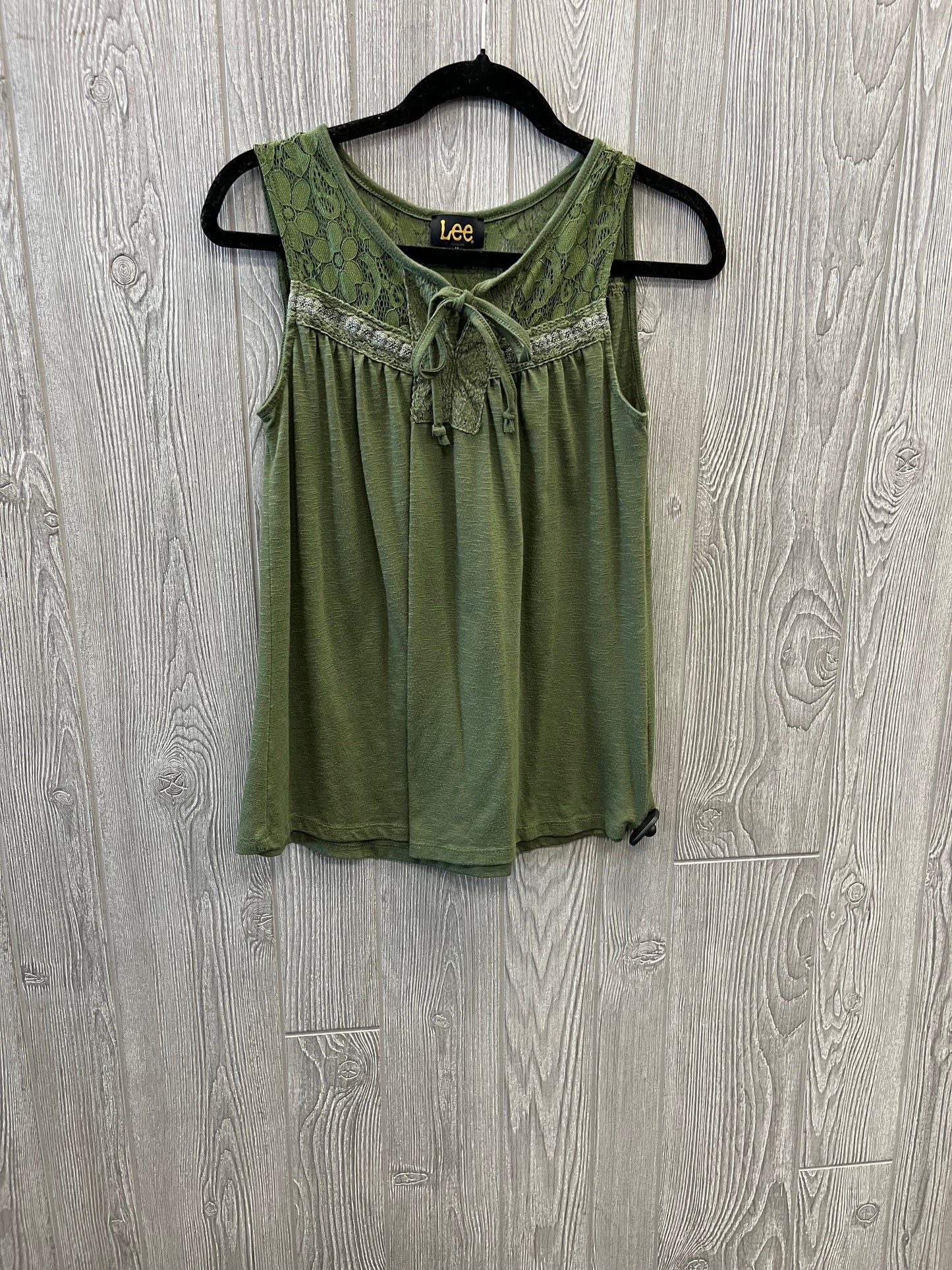 Green Top Sleeveless Lee, Size M