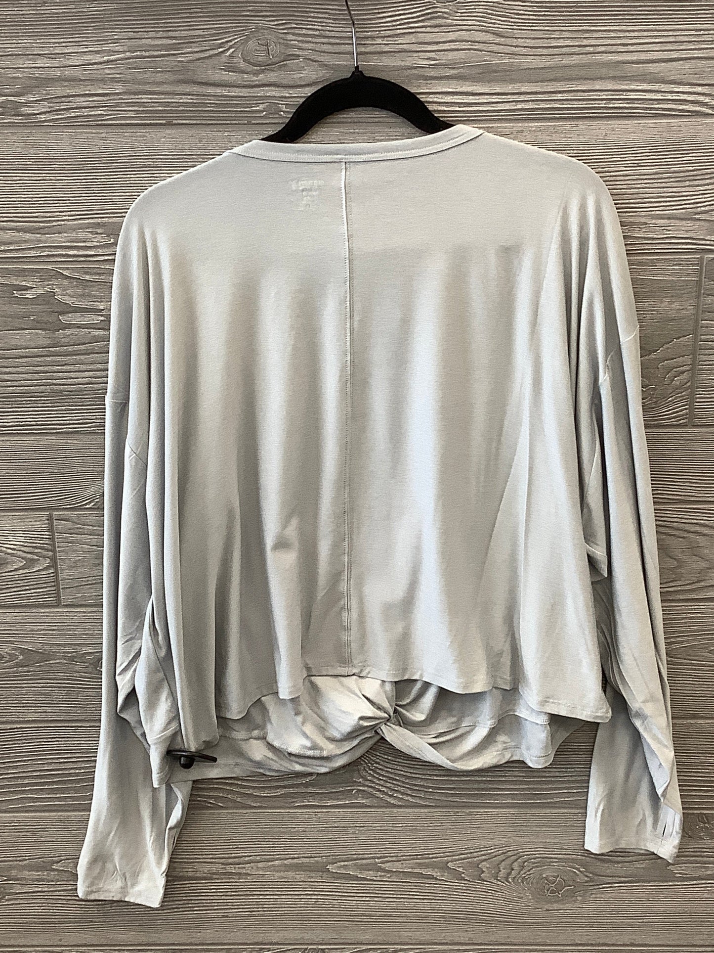 Athletic Top Long Sleeve Collar By Old Navy  Size: Xxl