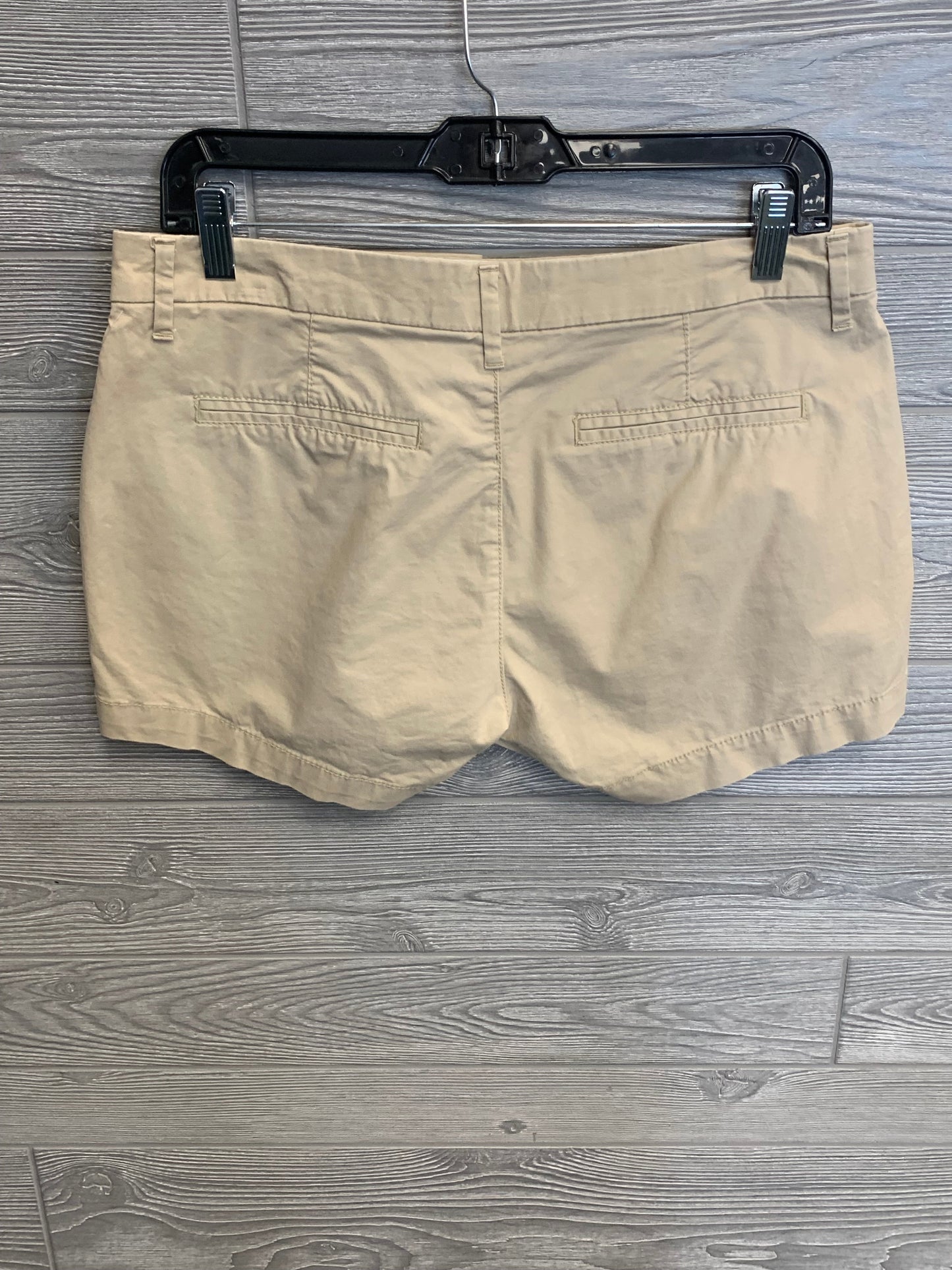 Tan Shorts Old Navy, Size 2