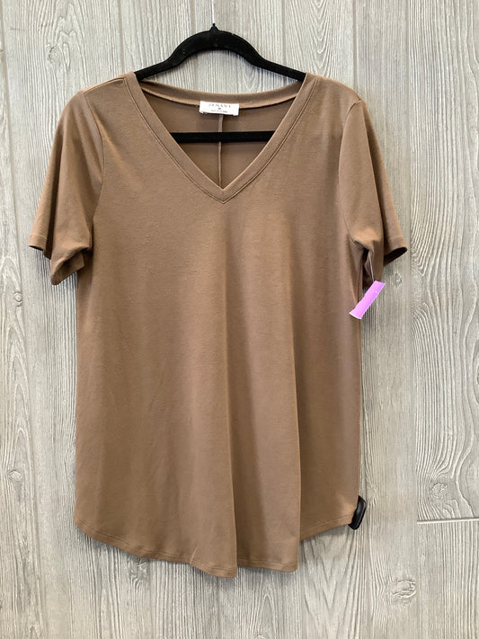 Top Short Sleeve By Zenana Outfitters  Size: M