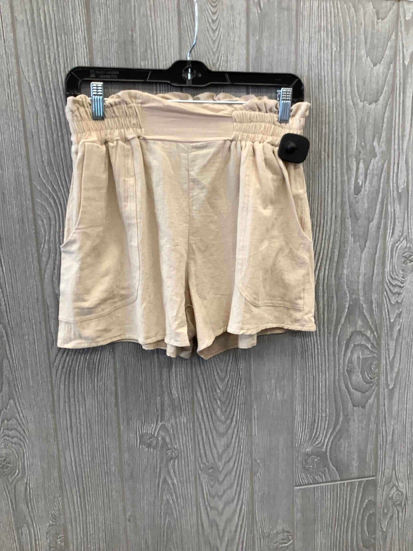Tan Shorts Set Clothes Mentor, Size M