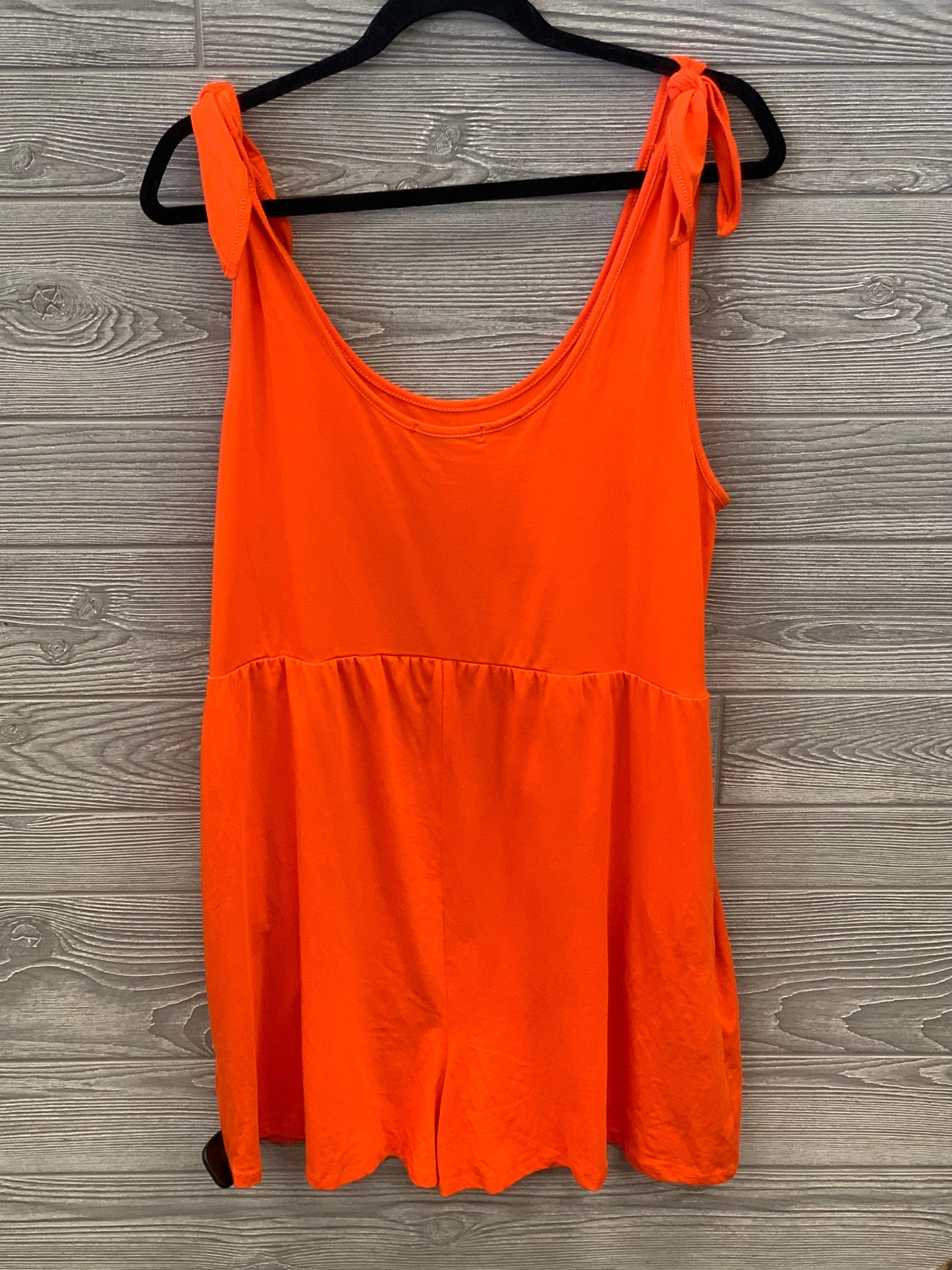 Orange Romper Clothes Mentor, Size M