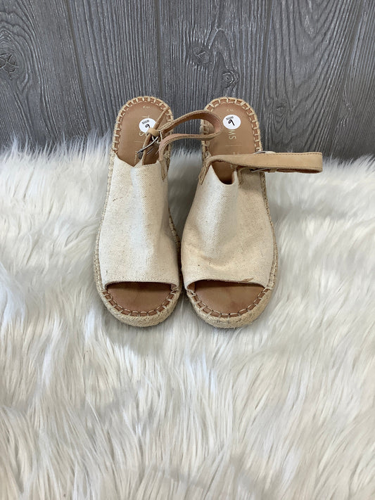 Sandals Heels Wedge By Toms In Tan, Size: 9