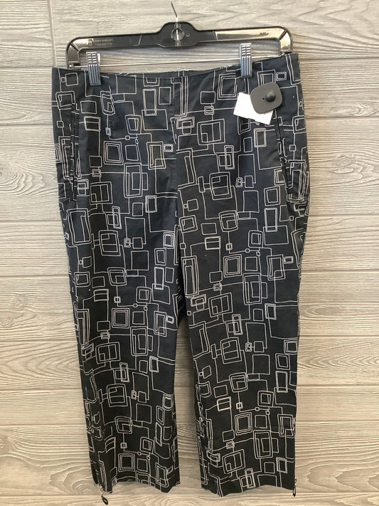 Capris By Liz Golf In Black, Size: 6