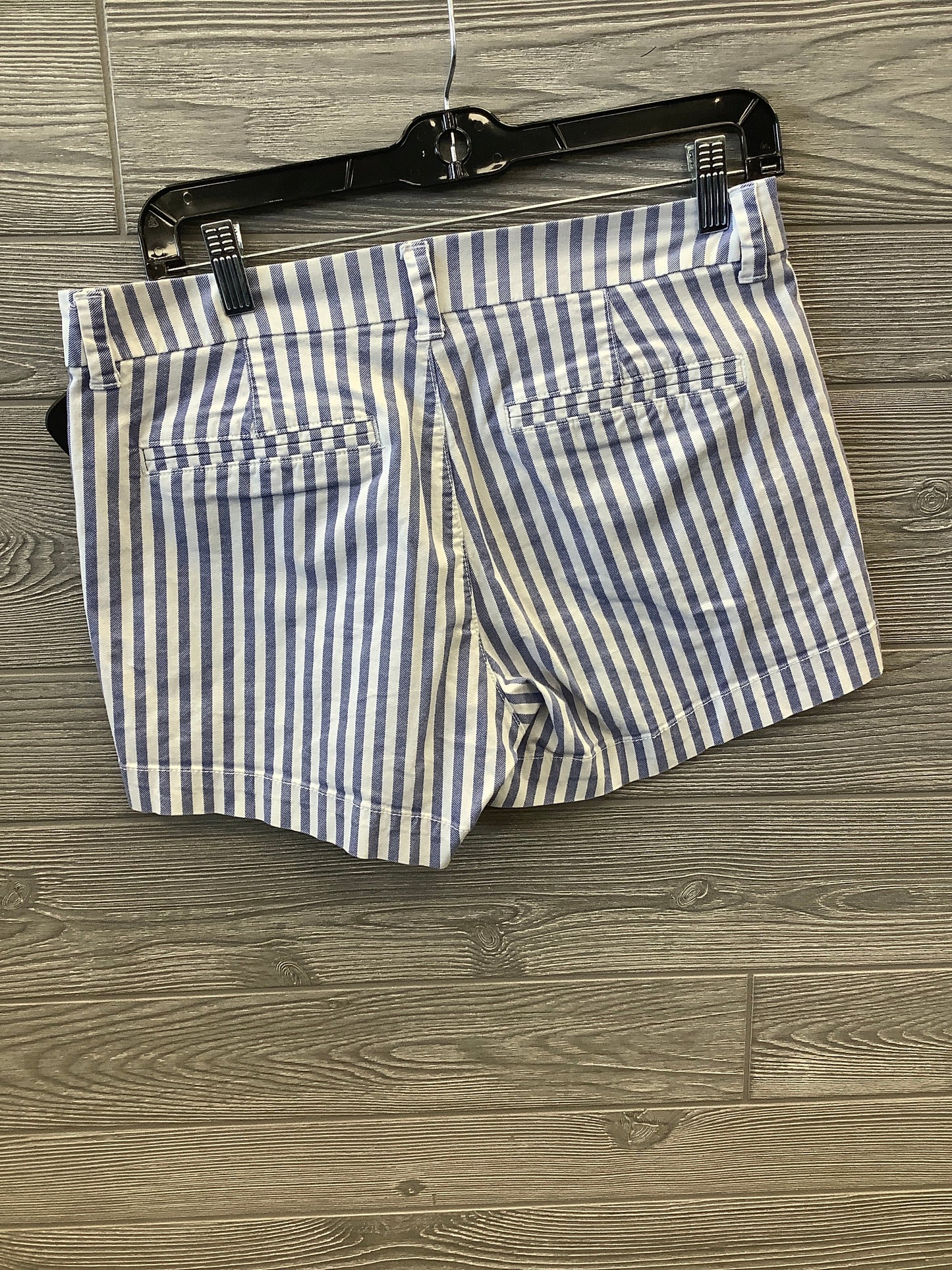 Shorts By Old Navy In Blue, Size: 6