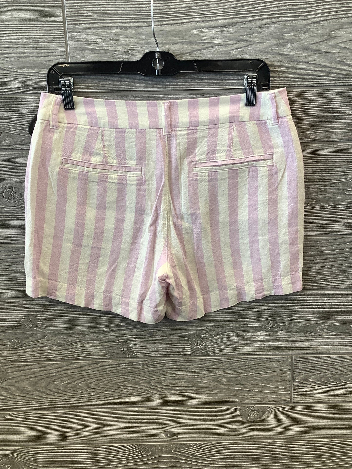 Shorts By Old Navy In Striped Pattern, Size: 4