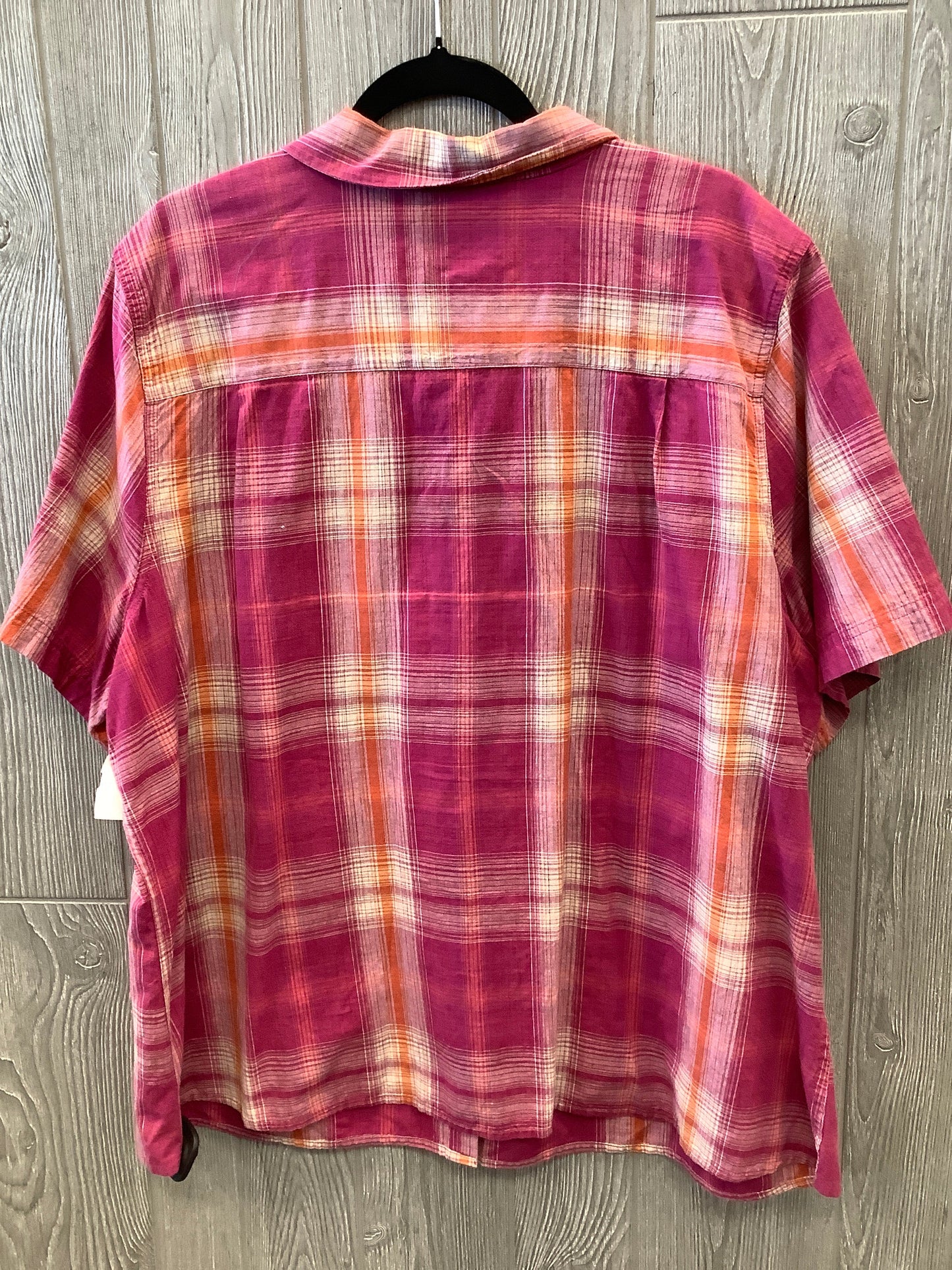 Top Short Sleeve By Cj Banks In Plaid Pattern, Size: 3x