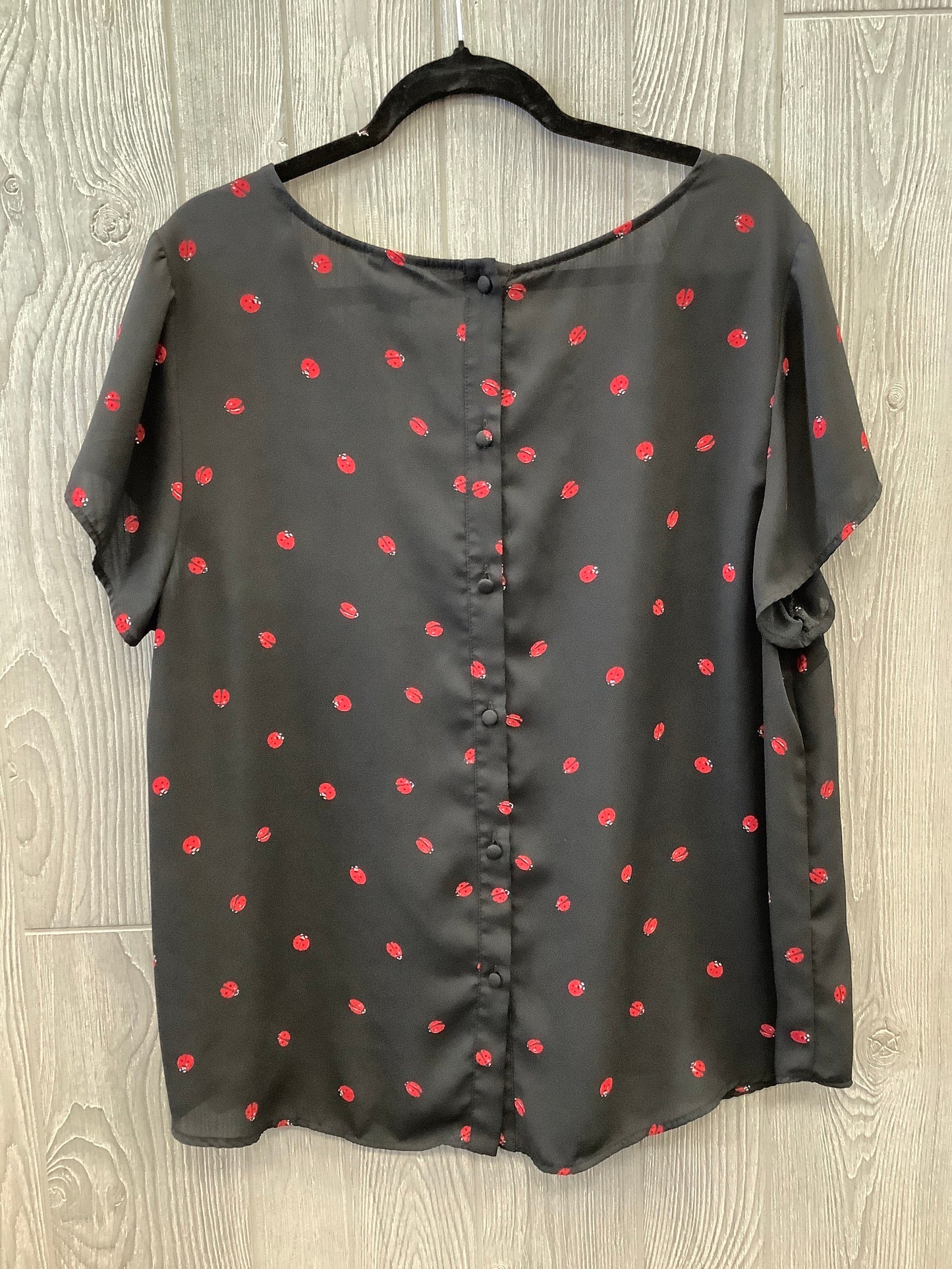 Top Short Sleeve By Torrid In Black, Size: 2x