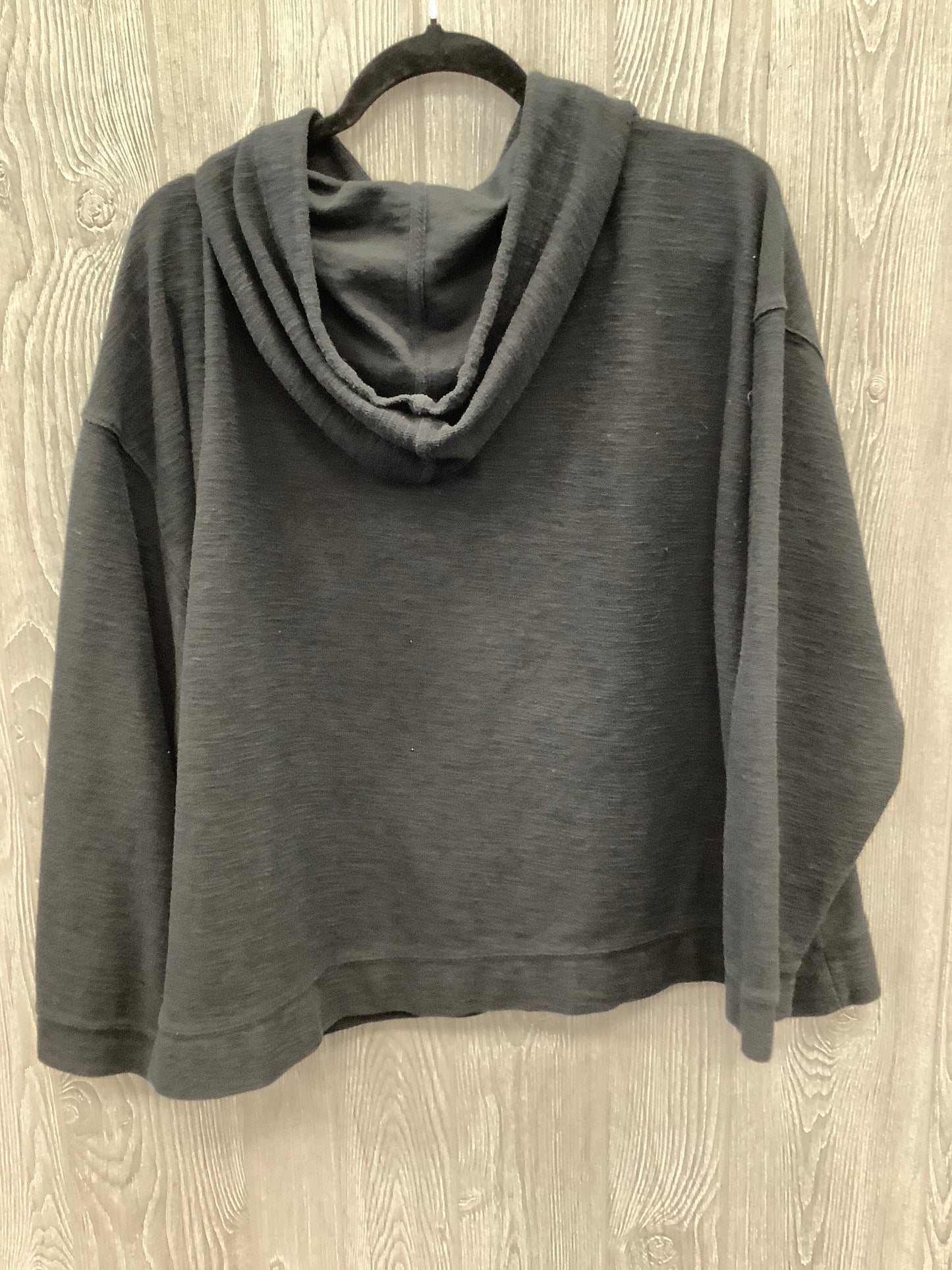 Sweatshirt Hoodie By Old Navy In Black, Size: 3x