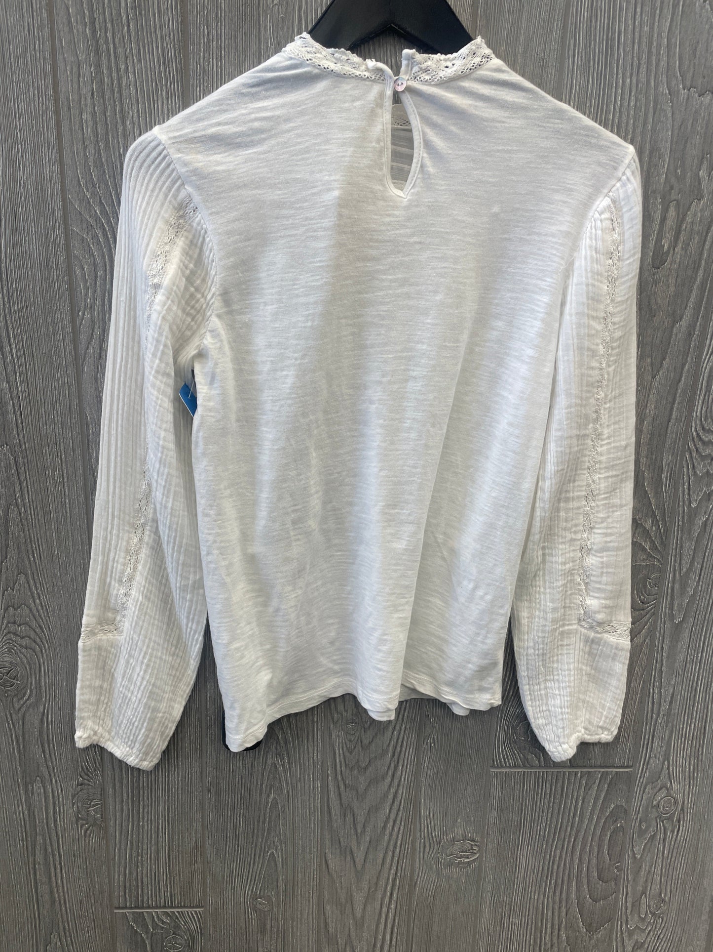 Top Long Sleeve By Lucky Brand In White, Size: Xs