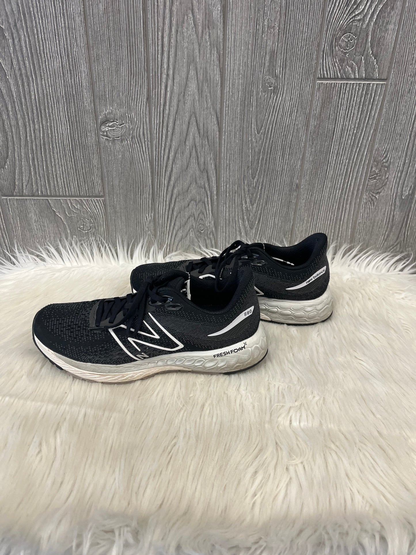 Shoes Athletic By New Balance In Black, Size: 10