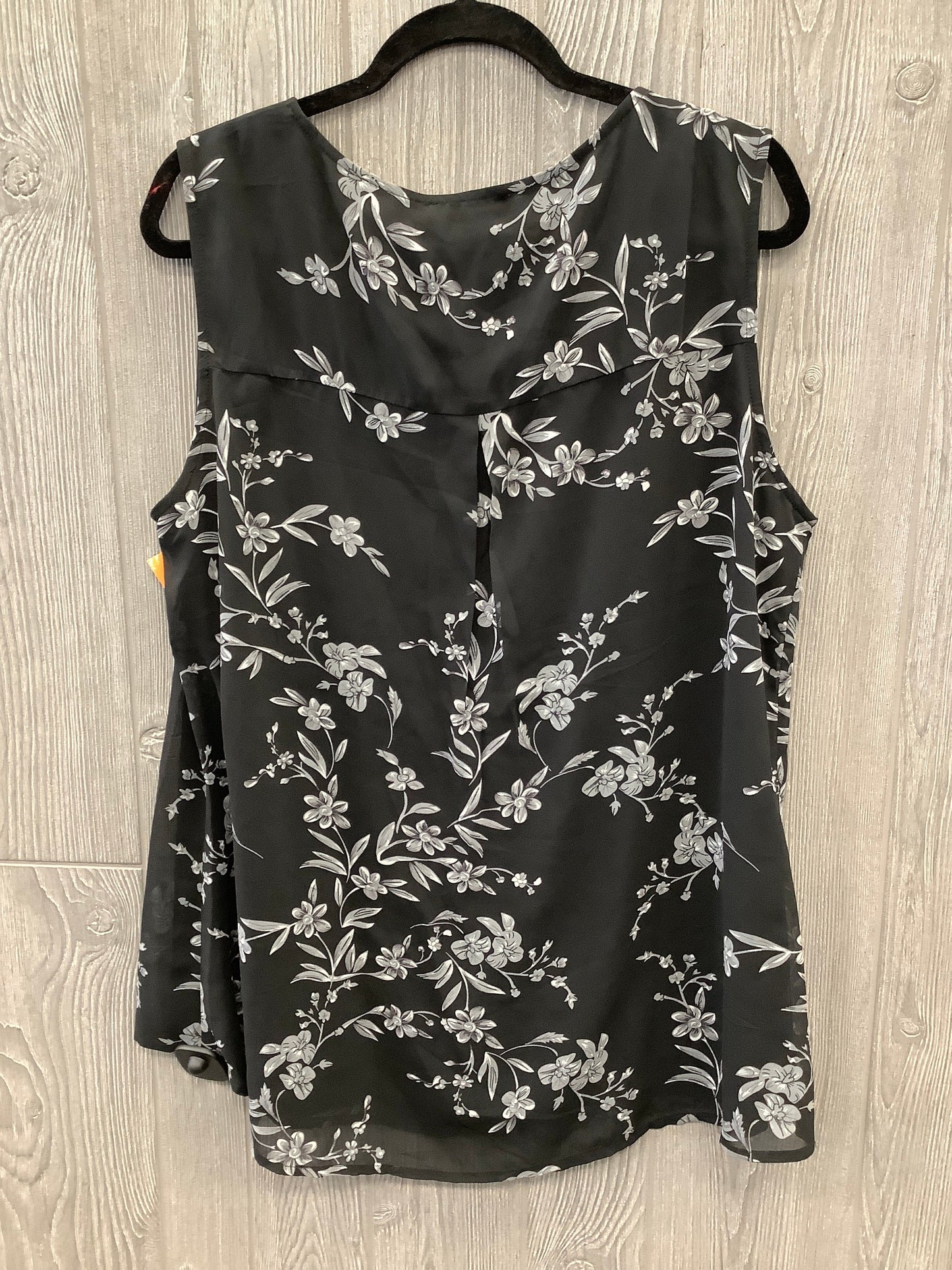 Top Sleeveless By Clothes Mentor In Black, Size: Xxl