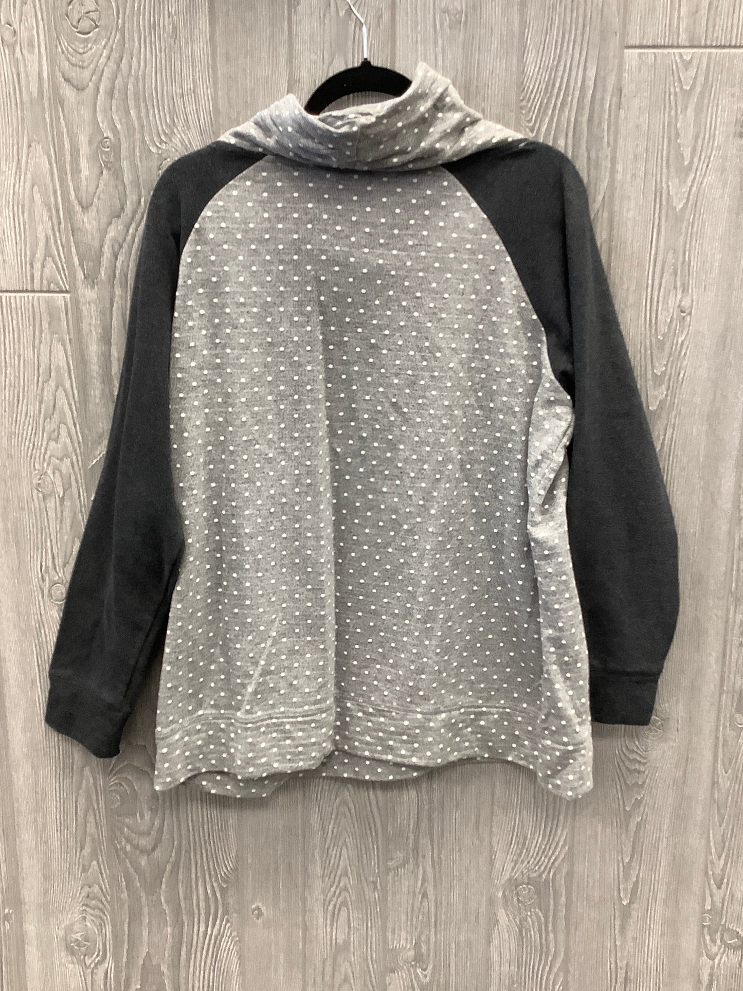 Top Long Sleeve By Maurices In Grey, Size: Xl