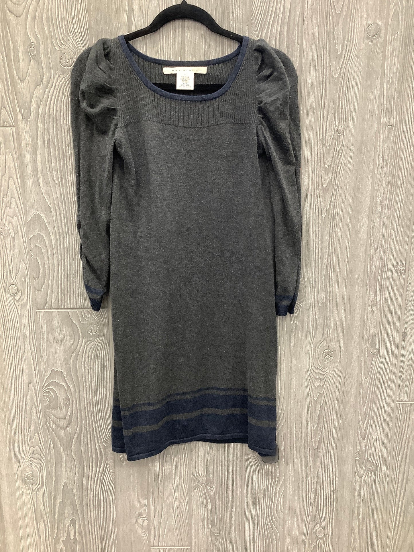 Dress Casual Midi By Max Studio In Grey, Size: Xs