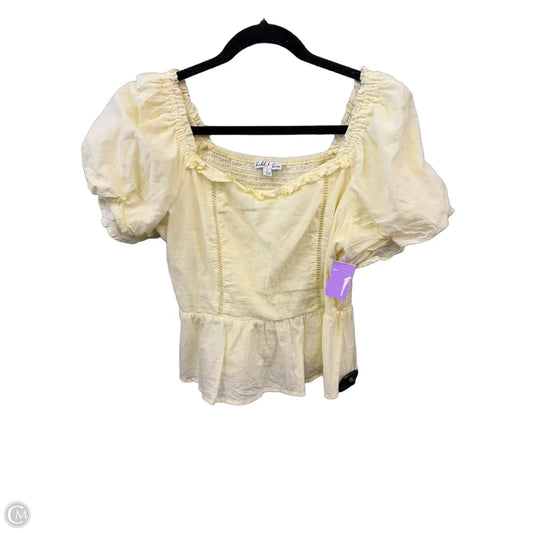 Top Short Sleeve By Clothes Mentor In Yellow, Size: L