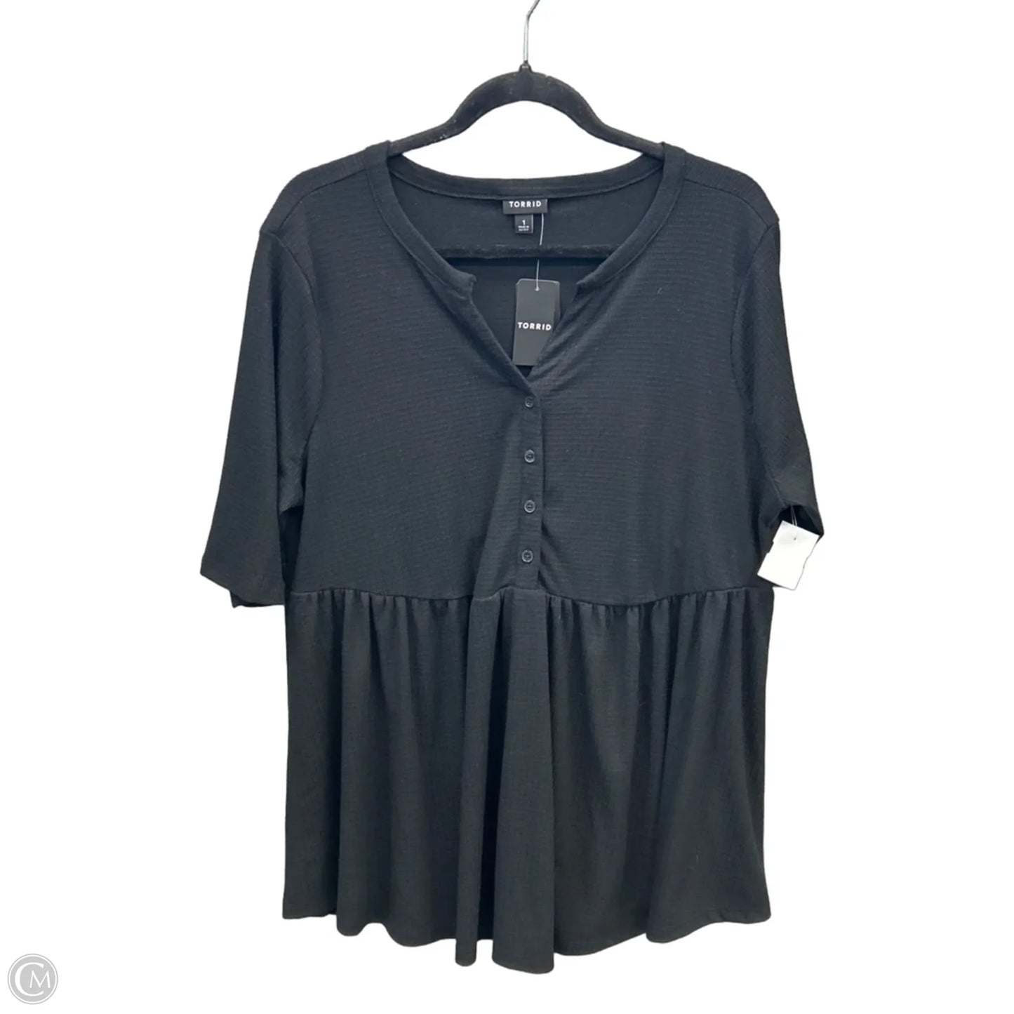 Top Short Sleeve By Torrid In Black, Size: 1x