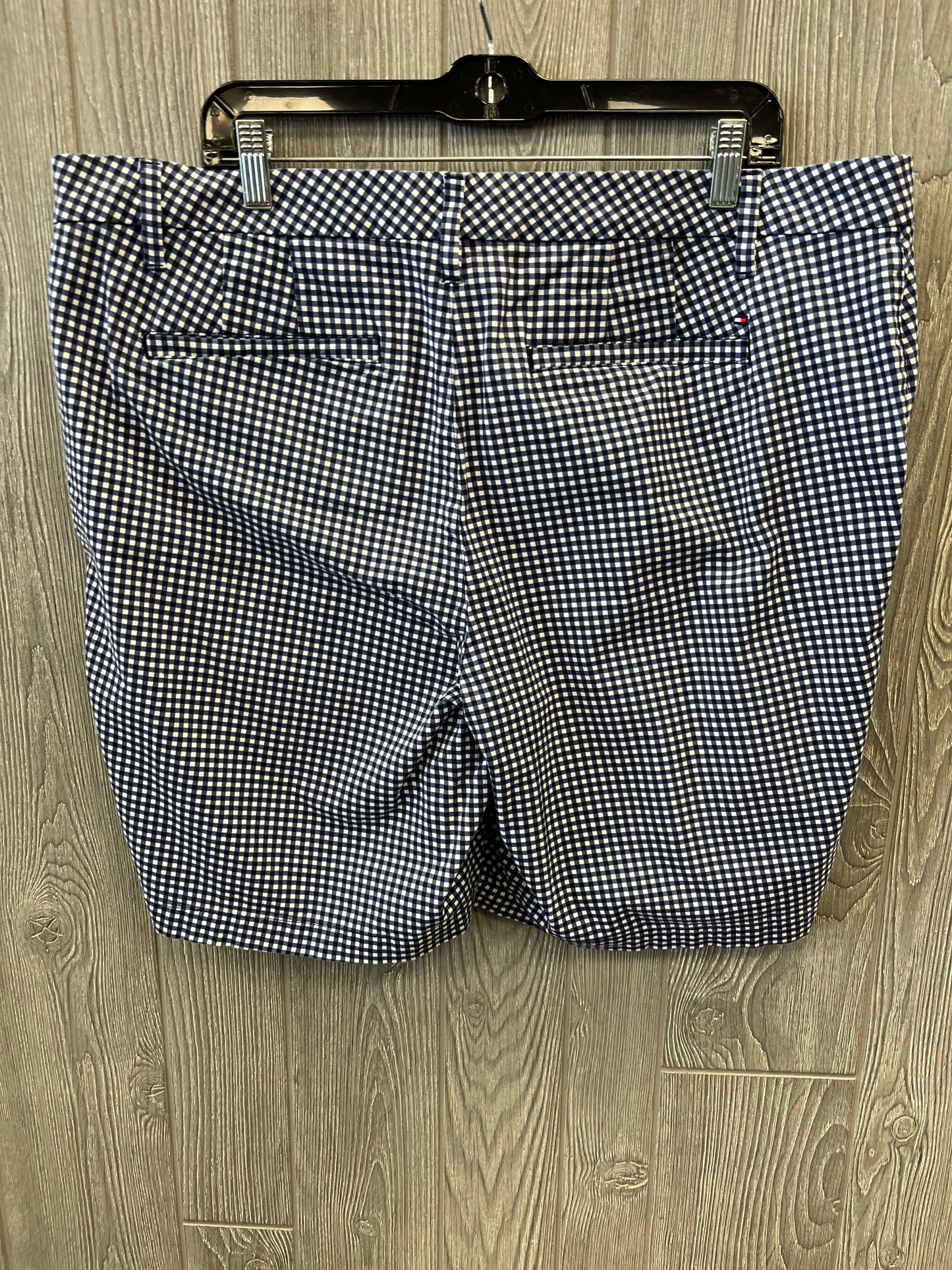 Shorts By Tommy Hilfiger In Blue, Size: 16