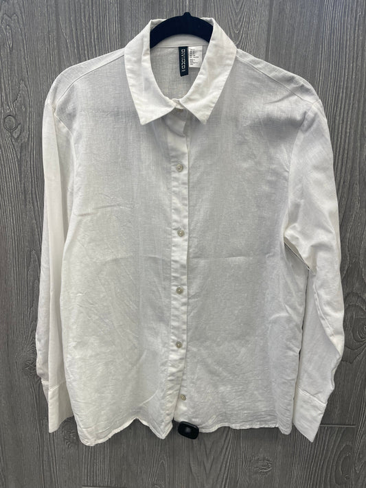 White Top Long Sleeve Divided, Size S