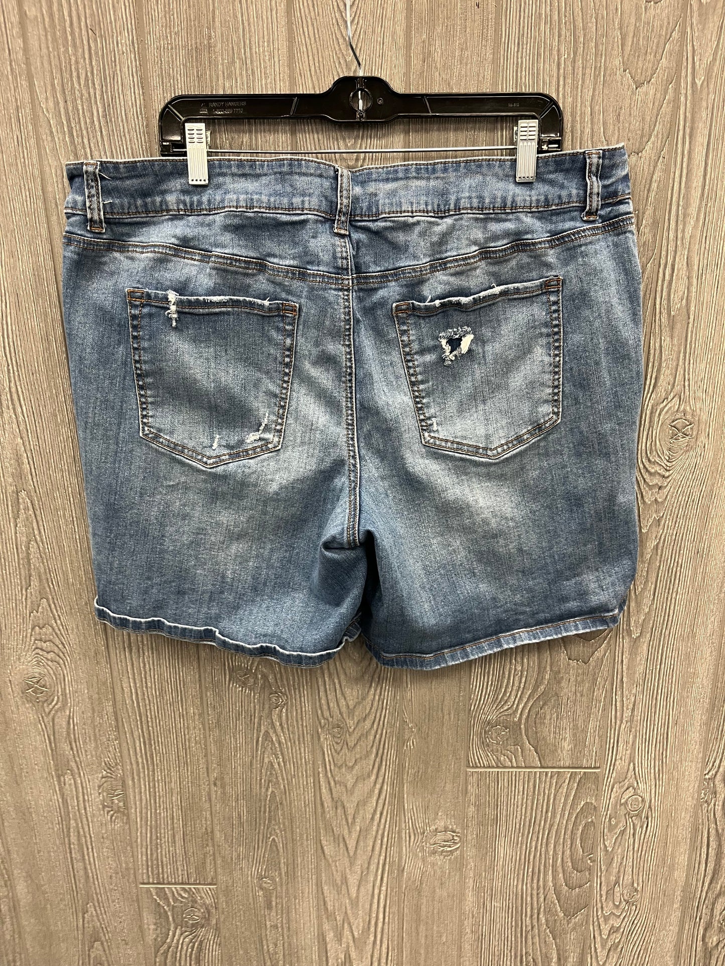 Shorts By Maurices In Blue Denim, Size: 20