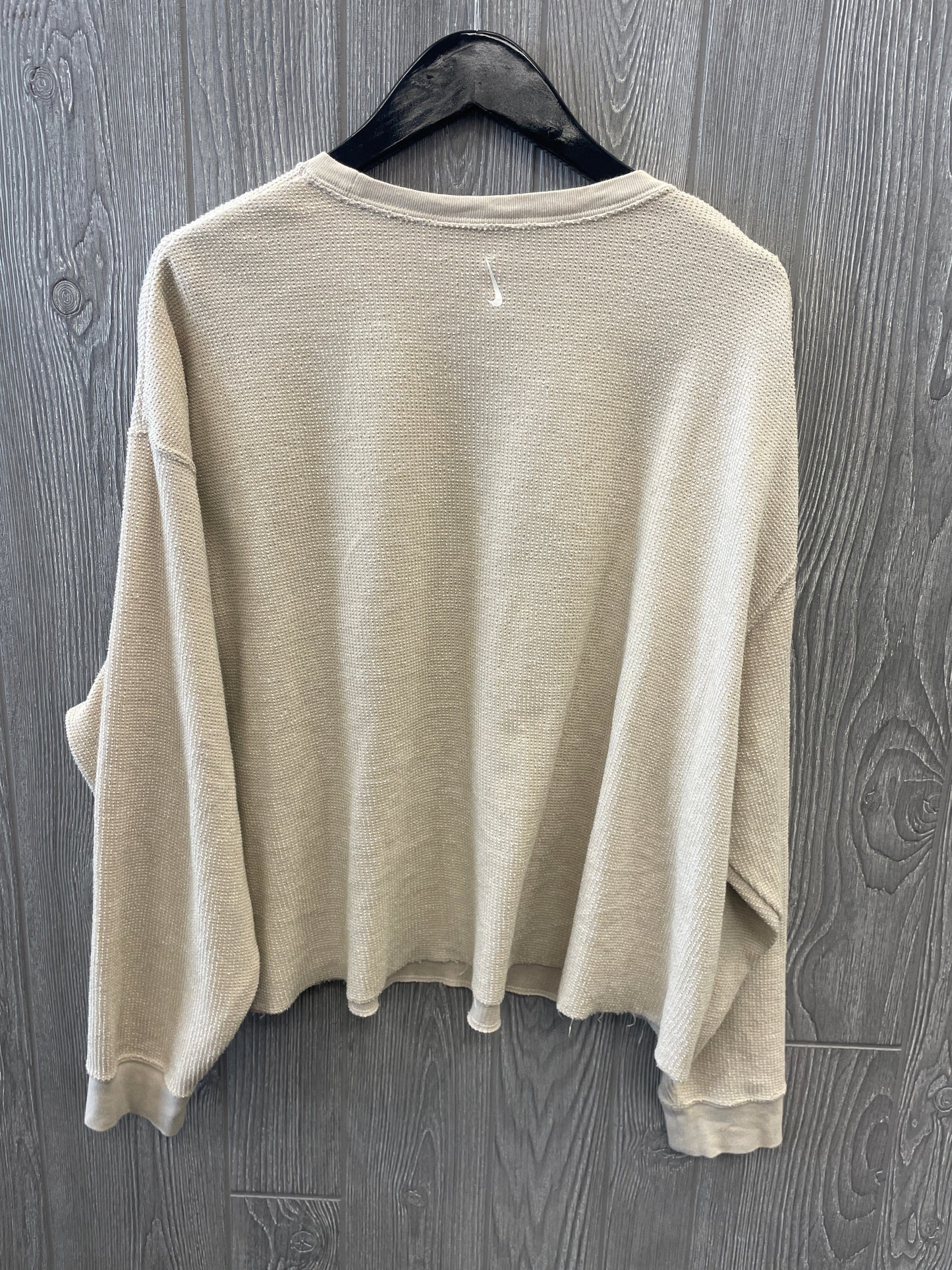 Top Long Sleeve By Nike Apparel In Beige, Size: 1x