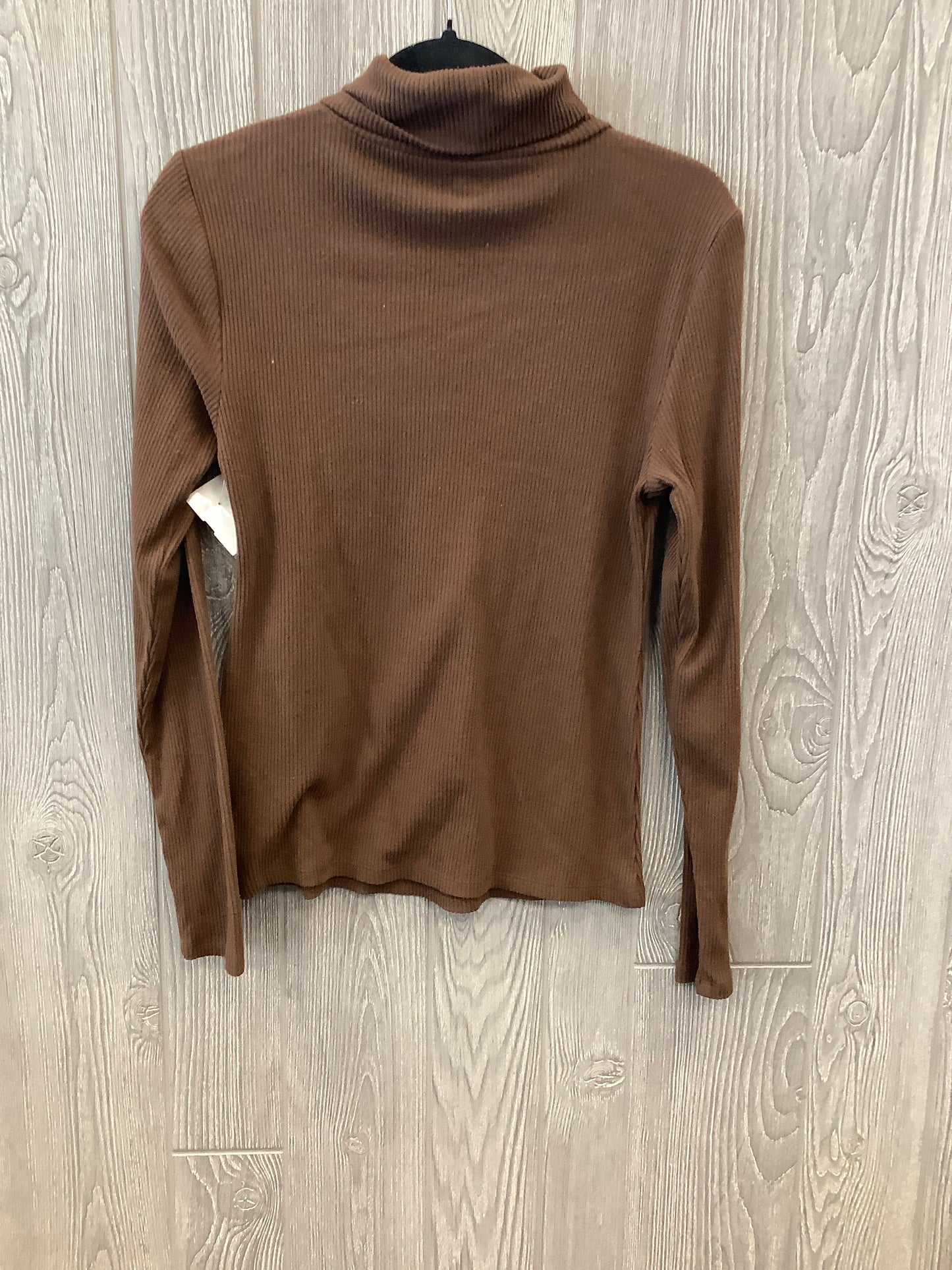 Top Long Sleeve Basic By Old Navy In Brown, Size: L